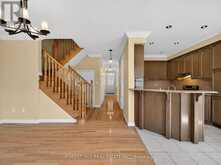 12 STOOKES CRESCENT | Richmond Hill Ontario | Slide Image Fifteen