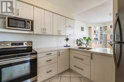 407 - 140 DUNLOP STREET E | Barrie Ontario | Slide Image Eight
