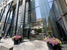 810 - 65 ST MARY STREET | Toronto Ontario | Slide Image Four