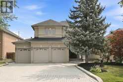 215 VELMAR DRIVE | Vaughan Ontario | Slide Image Three