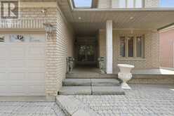 215 VELMAR DRIVE | Vaughan Ontario | Slide Image Four