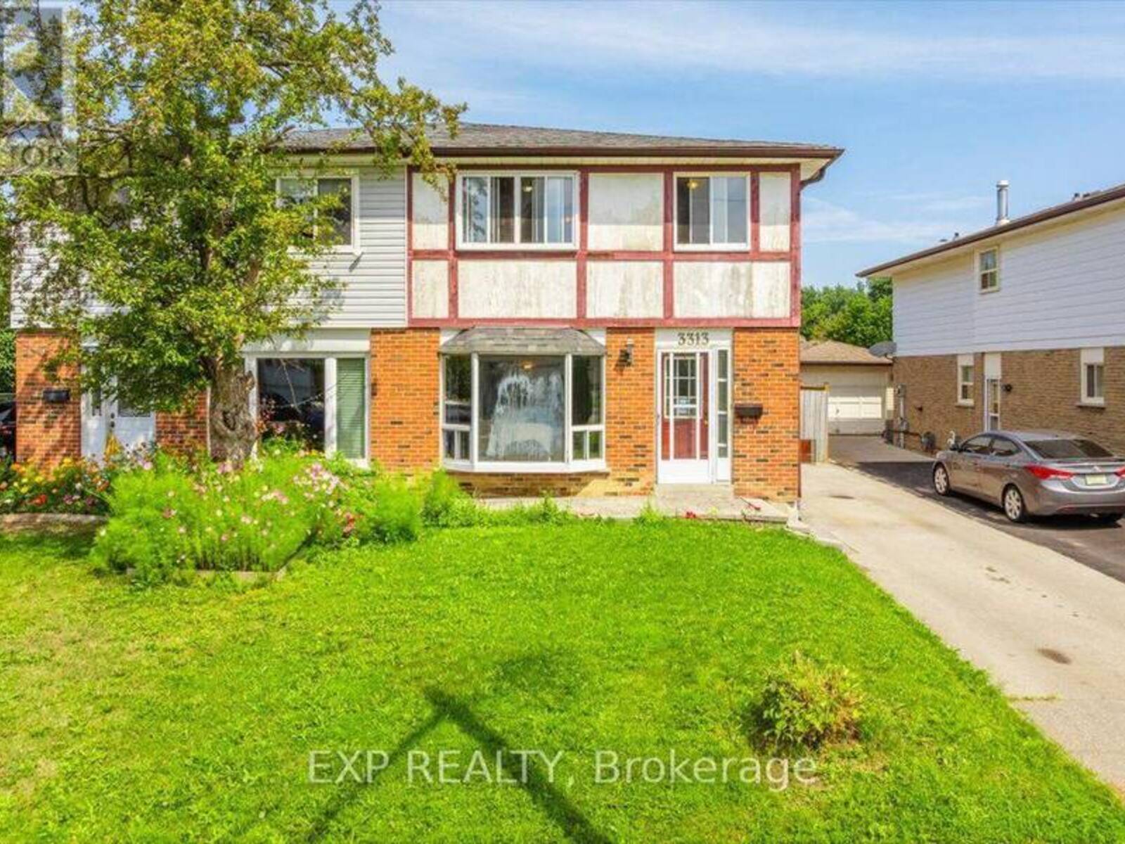 3313 ACALA CRESCENT, Mississauga, Ontario L5A 3E4