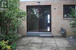 10 - 10 FLEETWOOD CRESCENT | Brampton Ontario | Slide Image Six