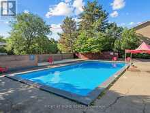 10 - 10 FLEETWOOD CRESCENT | Brampton Ontario | Slide Image Thirty-one