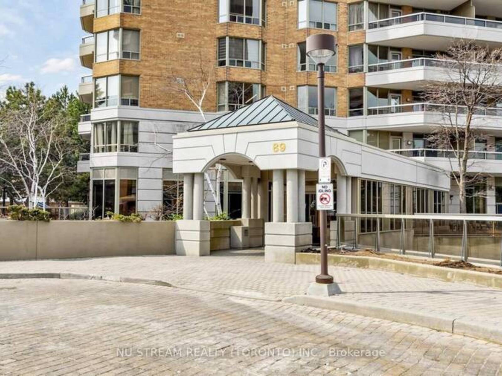 2211 - 89 SKYMARK DRIVE, Toronto, Ontario M2H 3S6