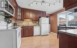 72 BRYDON CRESCENT | Brampton Ontario | Slide Image Sixteen