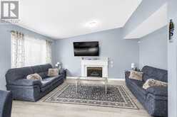 172 ALDERLEA AVENUE | Hamilton Ontario | Slide Image Thirteen