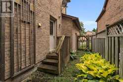 95 GILBANK DRIVE | Aurora Ontario | Slide Image Forty-two