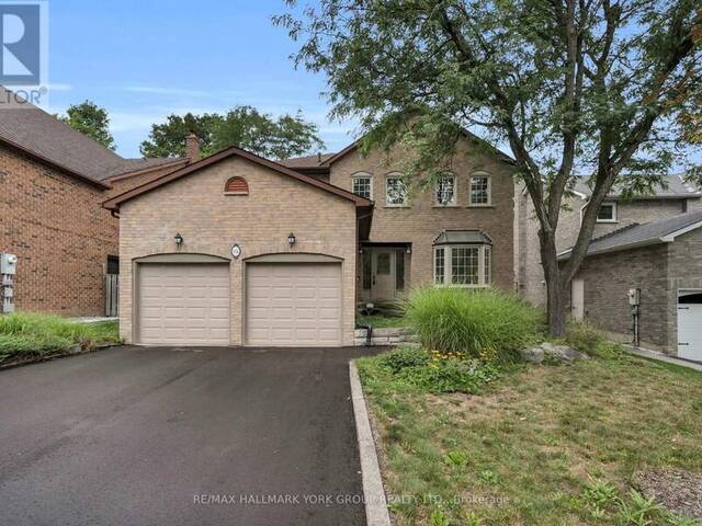 95 GILBANK DRIVE Aurora Ontario, L4G 5E2 - 4 Bedrooms Home For Sale