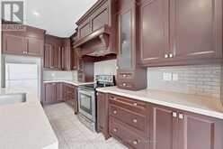 92 KETTLEWELL CRESCENT | Brampton Ontario | Slide Image Eleven