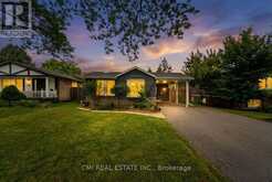 677 LOMOND CRESCENT | Burlington Ontario | Slide Image One