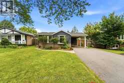 677 LOMOND CRESCENT | Burlington Ontario | Slide Image Two