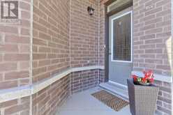 2 BIG CANOE DRIVE | Georgina Ontario | Slide Image Three