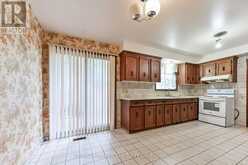 82 HIGHLAND PARK BOULEVARD | Markham Ontario | Slide Image Fifteen