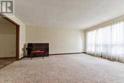 82 HIGHLAND PARK BOULEVARD | Markham Ontario | Slide Image Eight