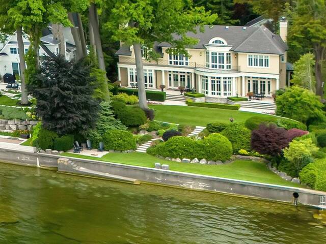 6 ENNISCLARE DRIVE W Oakville Ontario, L6J 4N2 - 5 Bedrooms Waterfront Home For sale