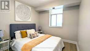 704 - 3559 EGLINTON AVENUE W | Toronto Ontario | Slide Image Ten