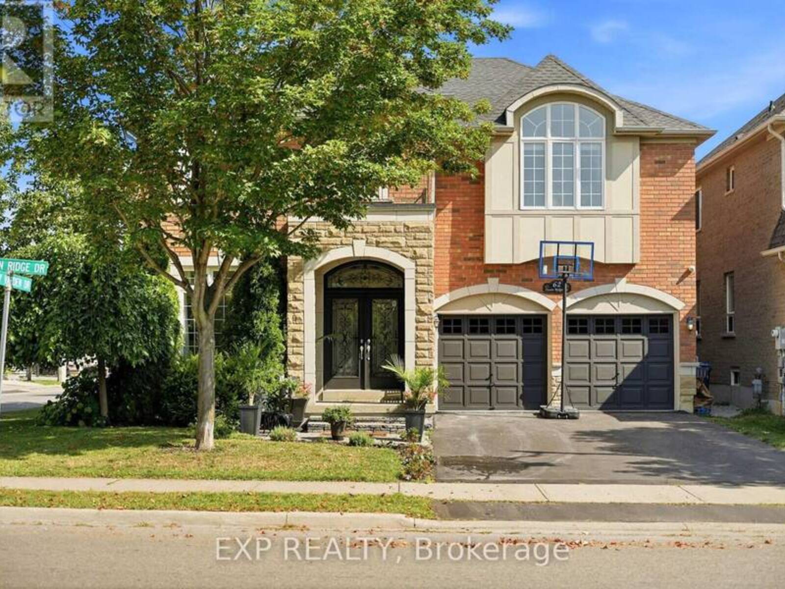 62 OCEAN RIDGE DRIVE, Brampton, Ontario L6R 3L3