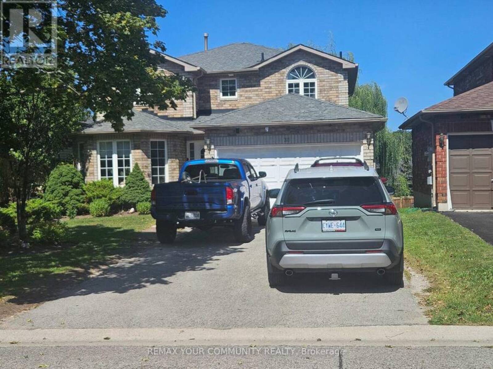 38 MASTERS DRIVE, Barrie, Ontario L4M 6W9