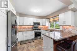 1063 JOAN DRIVE | Burlington Ontario | Slide Image Eleven