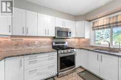 1063 JOAN DRIVE | Burlington Ontario | Slide Image Twelve