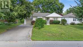 1063 JOAN DRIVE | Burlington Ontario | Slide Image Two