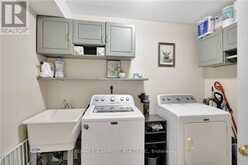 26 SCOTTACRES BOULEVARD | Caledonia Ontario | Slide Image Ten
