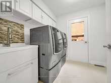 7 WINDING COURT | Toronto Ontario | Slide Image Eight