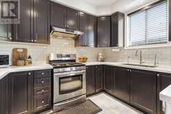 26 CHISWICK AVENUE | Whitby Ontario | Slide Image Fourteen