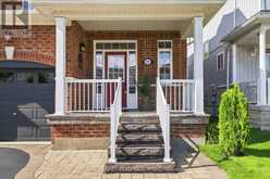 26 CHISWICK AVENUE | Whitby Ontario | Slide Image Four