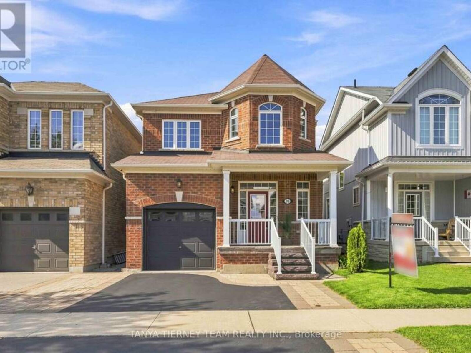 26 CHISWICK AVENUE, Whitby, Ontario L1M 0E1