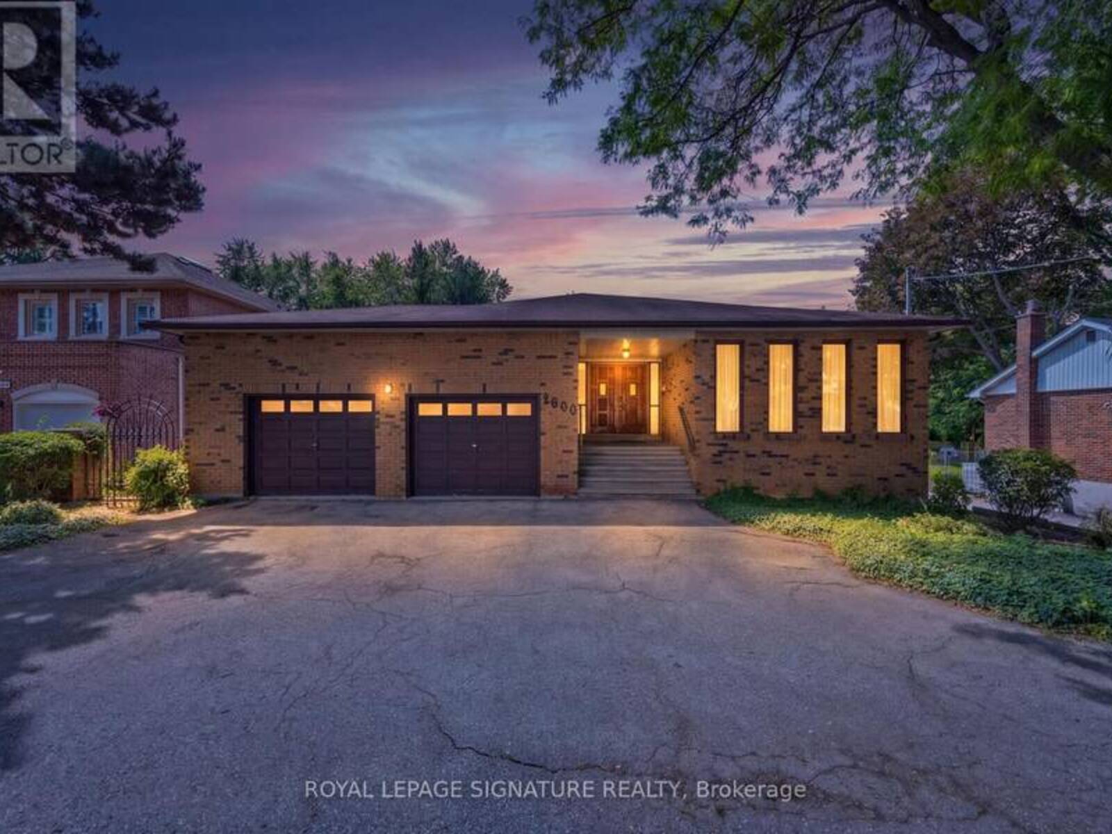 2600 KENNEDY ROAD, Toronto, Ontario M1T 3H1
