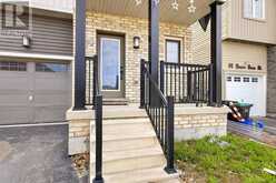 90 BROWN BEAR STREET | Barrie Ontario | Slide Image Three