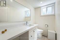 42 BROADFIELD DRIVE | Toronto Ontario | Slide Image Fifteen