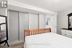 2407 BARCLAY ROAD | Burlington Ontario | Slide Image Thirty-three