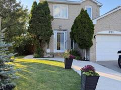 391 ASSINIBOINE TRAIL Mississauga Ontario, L5R 2E6