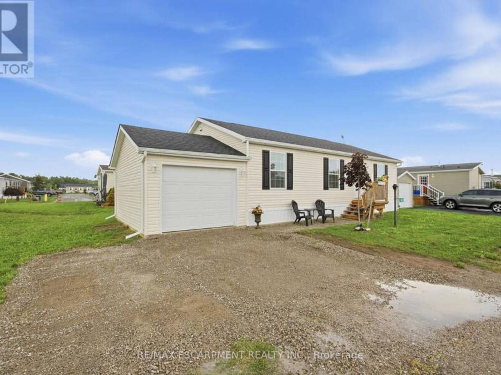 10 MARSH COVE, Nanticoke, Ontario N0A 1L0