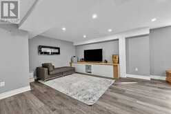 36 REGALIA WAY | Barrie Ontario | Slide Image Thirty-four