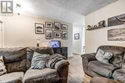344 SPRINGBANK AVENUE N | Woodstock Ontario | Slide Image Two