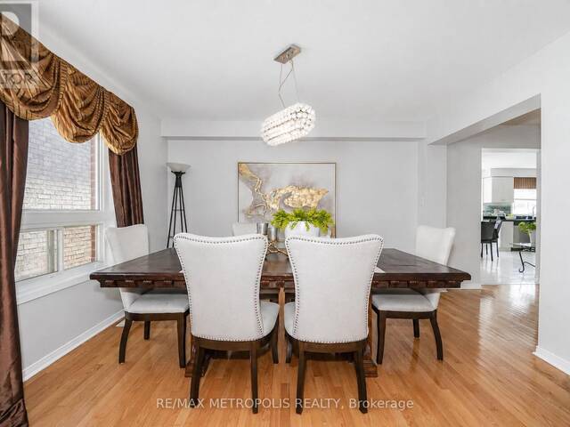58 DUNWELL CRESCENT Ajax Ontario, L1T 0A7 - 6 Bedrooms Home For Sale