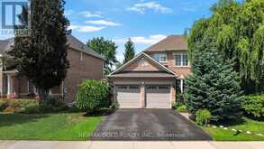 40 MALDIVES CRESCENT | Brampton Ontario | Slide Image Three