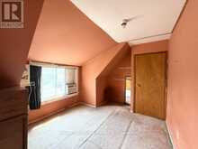 665 OSSINGTON AVENUE | Toronto Ontario | Slide Image Nineteen