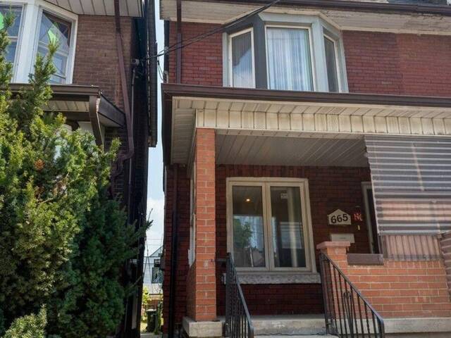 665 OSSINGTON AVENUE Toronto Ontario, M6G 3T6 - 6 Bedrooms Home For Sale