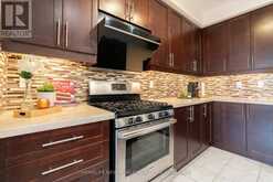 35 CINEMARK AVENUE | Markham Ontario | Slide Image Nineteen
