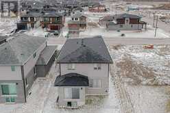 8 MOON CRESCENT | Cambridge Ontario | Slide Image Thirty-eight