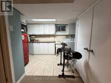 112 YORE ROAD | Toronto Ontario | Slide Image Thirteen