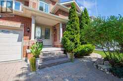 28 SAIL CRESCENT | Vaughan Ontario | Slide Image Three