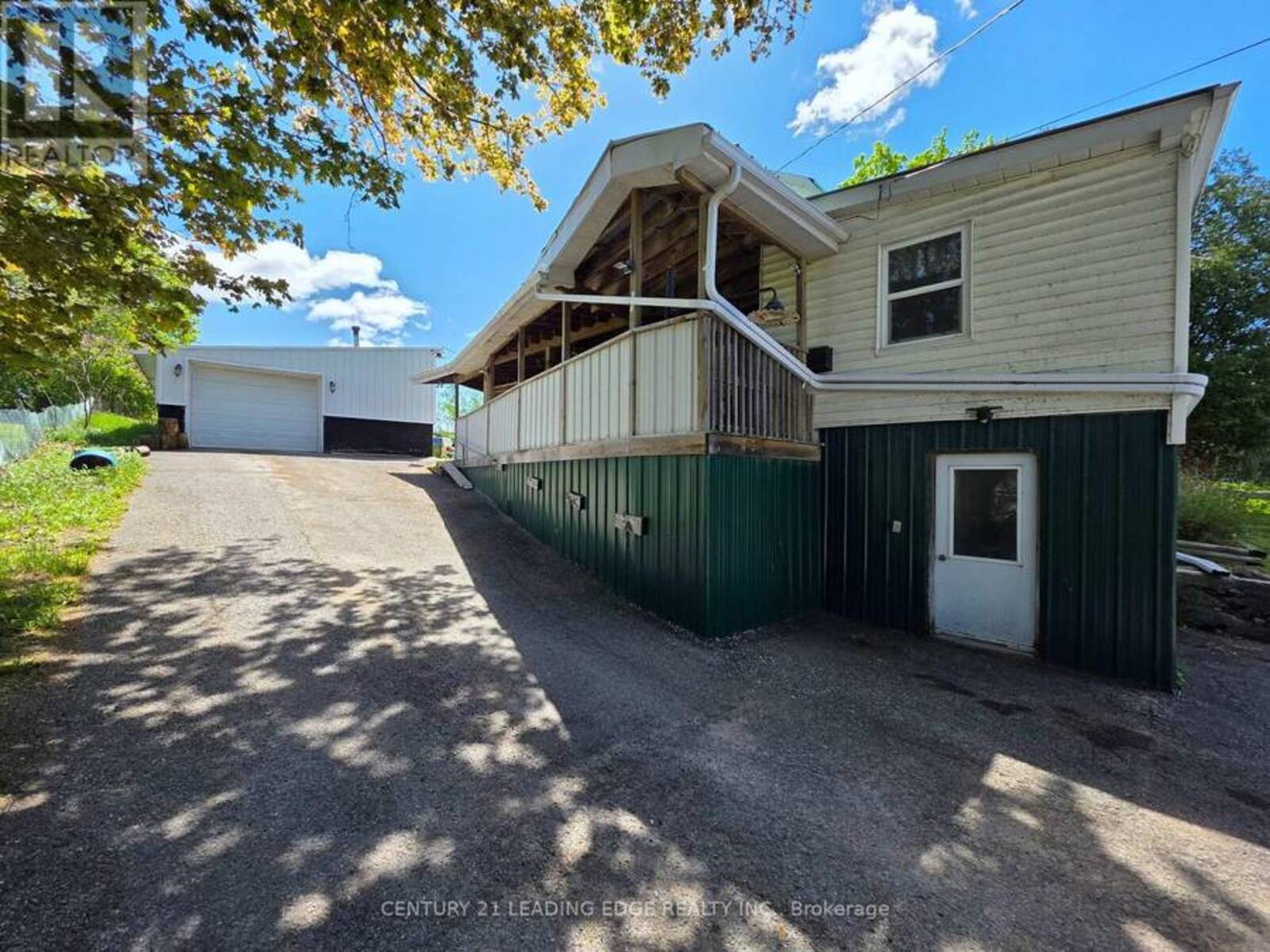 3094 LAKEFIELD ROAD, Selwyn, Ontario K9J 6X5