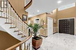 93 CLARINDA DRIVE | Toronto Ontario | Slide Image Four