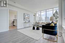 1404 - 60 DISERA DRIVE | Vaughan Ontario | Slide Image Nine